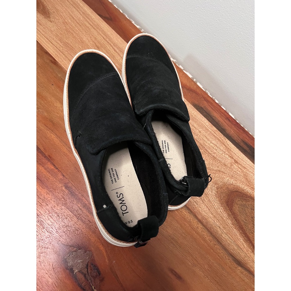 TOMS Womens Black Suede High Top Slip On Platform Sneakers Size 9.5
